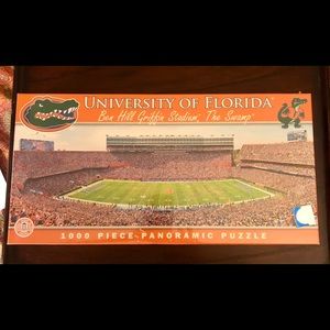 A2 U OF FLORIDA PUZZLE Masterpiece Puzzle NWT
